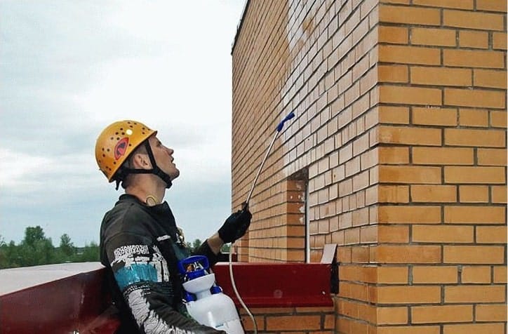 Гидрофобизация фасада – самый эффективный и современный метод защиты поверхностей