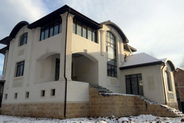 Фасады из песчаника