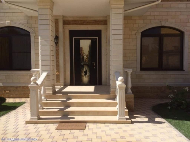 Входная группа из Дагестанского камня