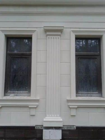 Пилястры из известняка Пилястры из известняка