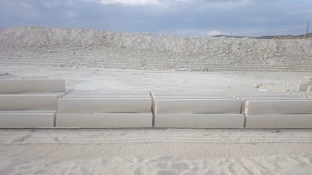 Блоки из известняка природного дагестанского камня