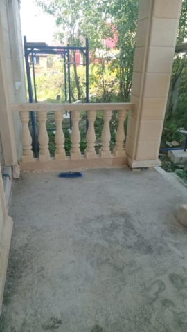 Колонна и балюстрады из Дагестанского песчаника Колонна и балюстрады из акушинского песчаника