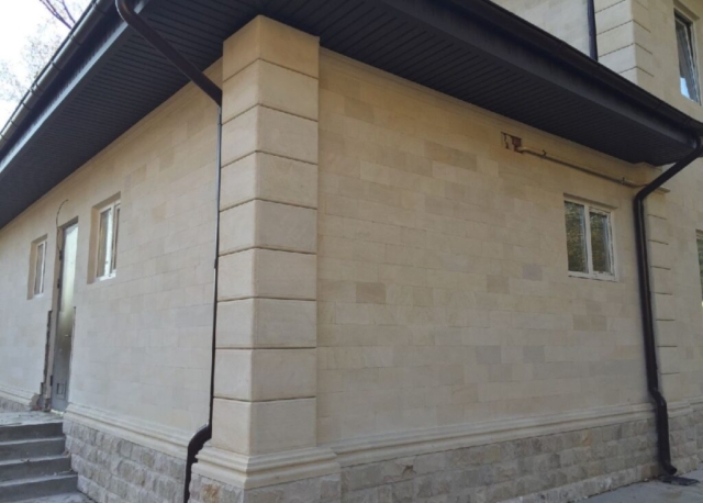 Русты из известняка Рустовые камни